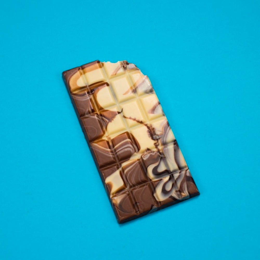 Cocoa Loco Swirly Marbled Chocolate Bar 100g &Keep