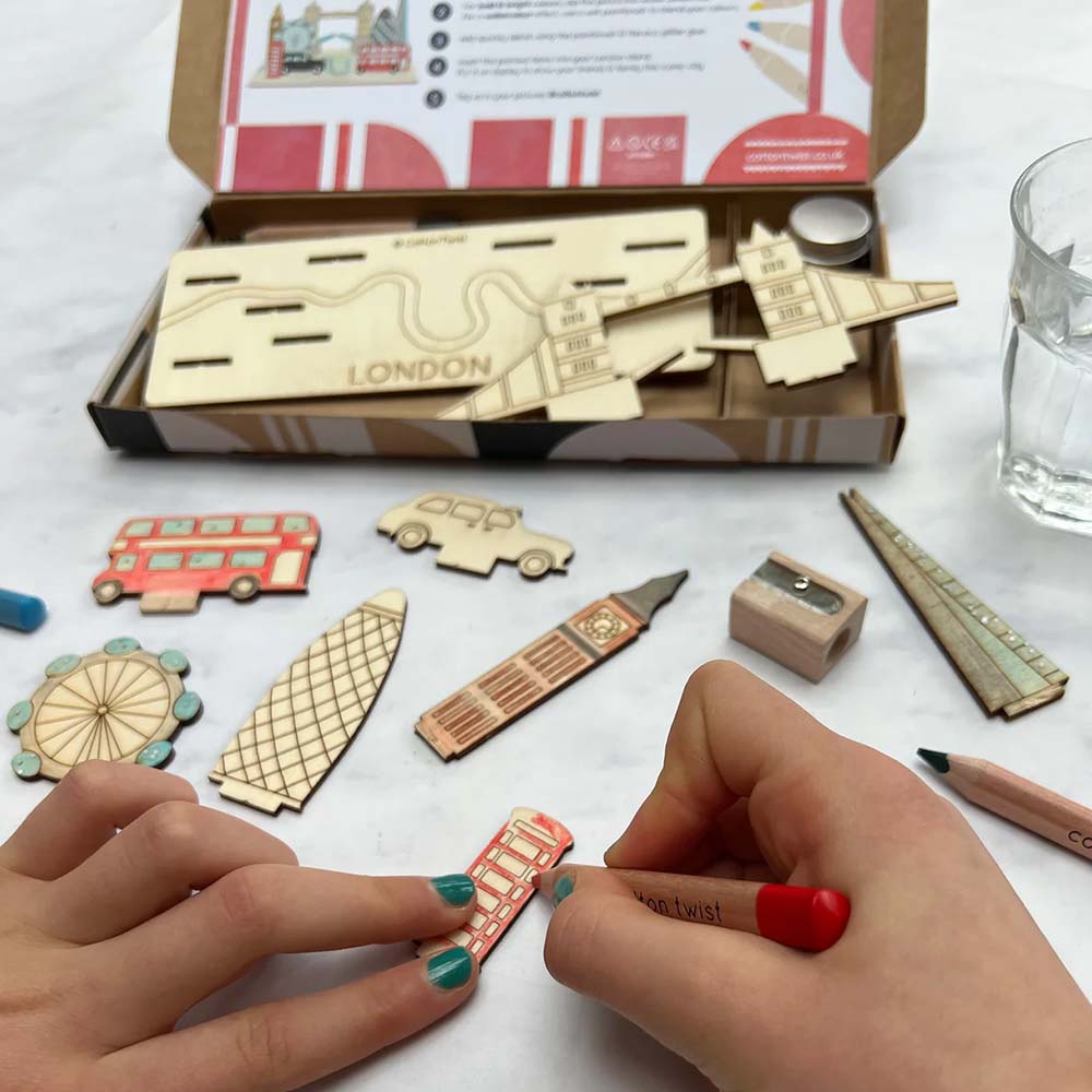 Make Your Own London Scene Craft Kit by Cotton Twist &Keep