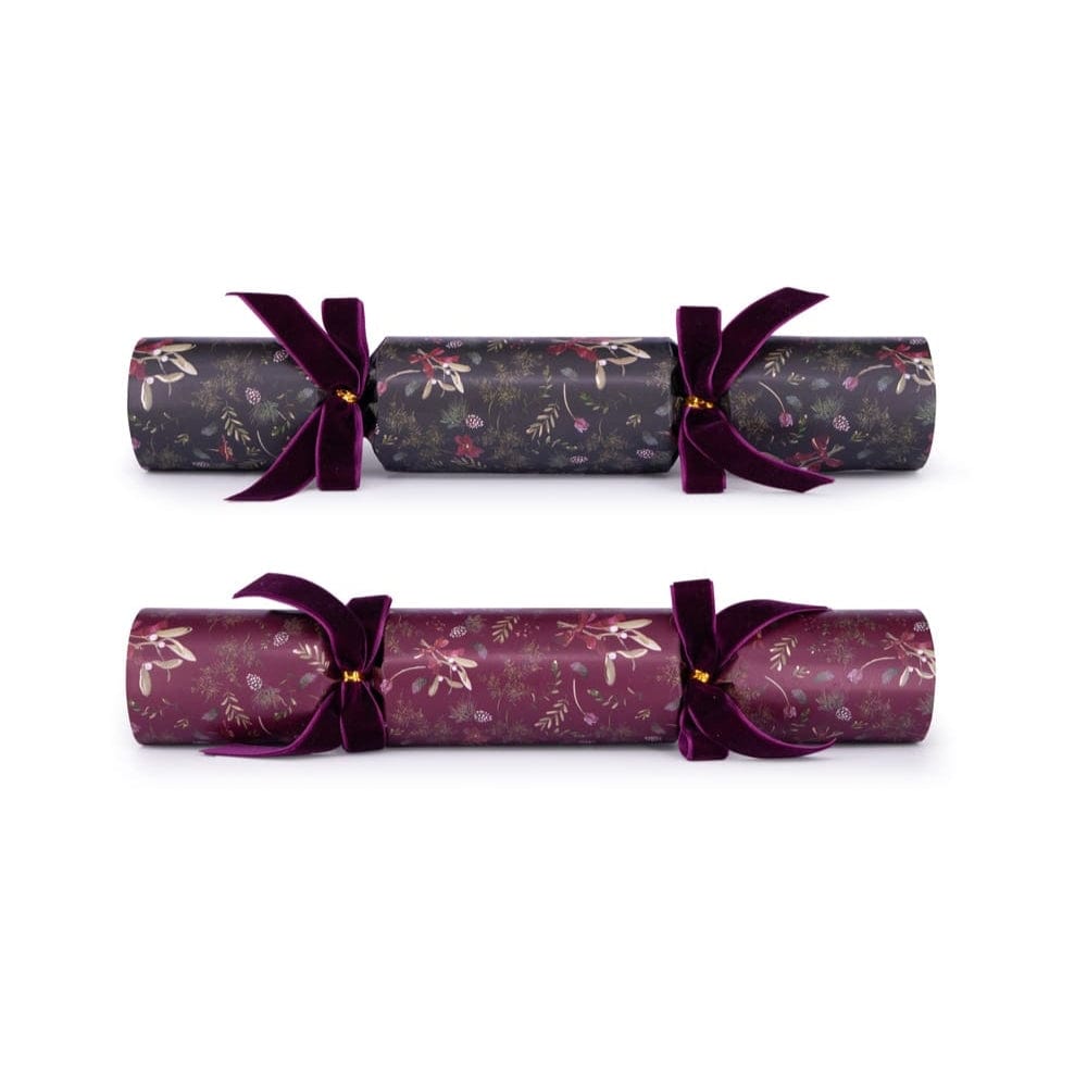 Fawn Luxury Christmas Crackers Box of 6 &Keep