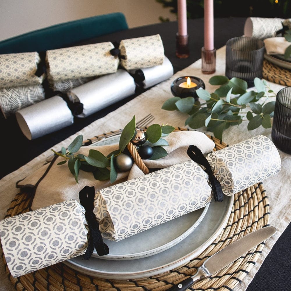 Monochrome Chic UK Handmade Luxury Christmas Crackers Box of 6 &Keep