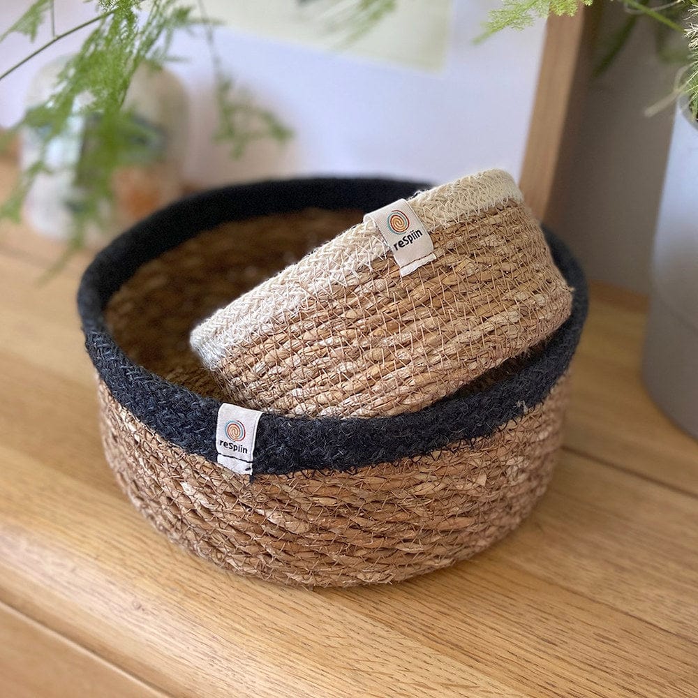 Respiin Shallow Seagrass & Jute Basket - Medium Natural/Black &Keep