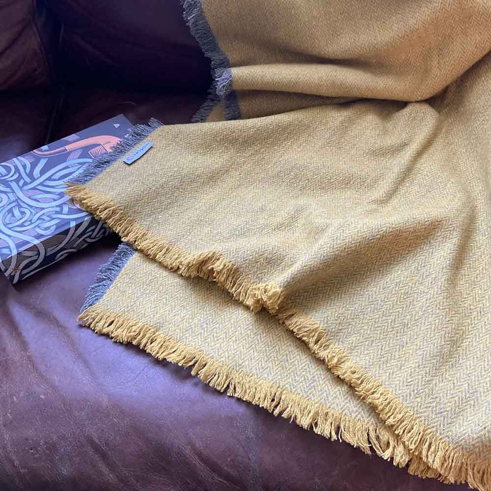 Respiin Recycled Wool Throw/Blanket - Saffron &Keep
