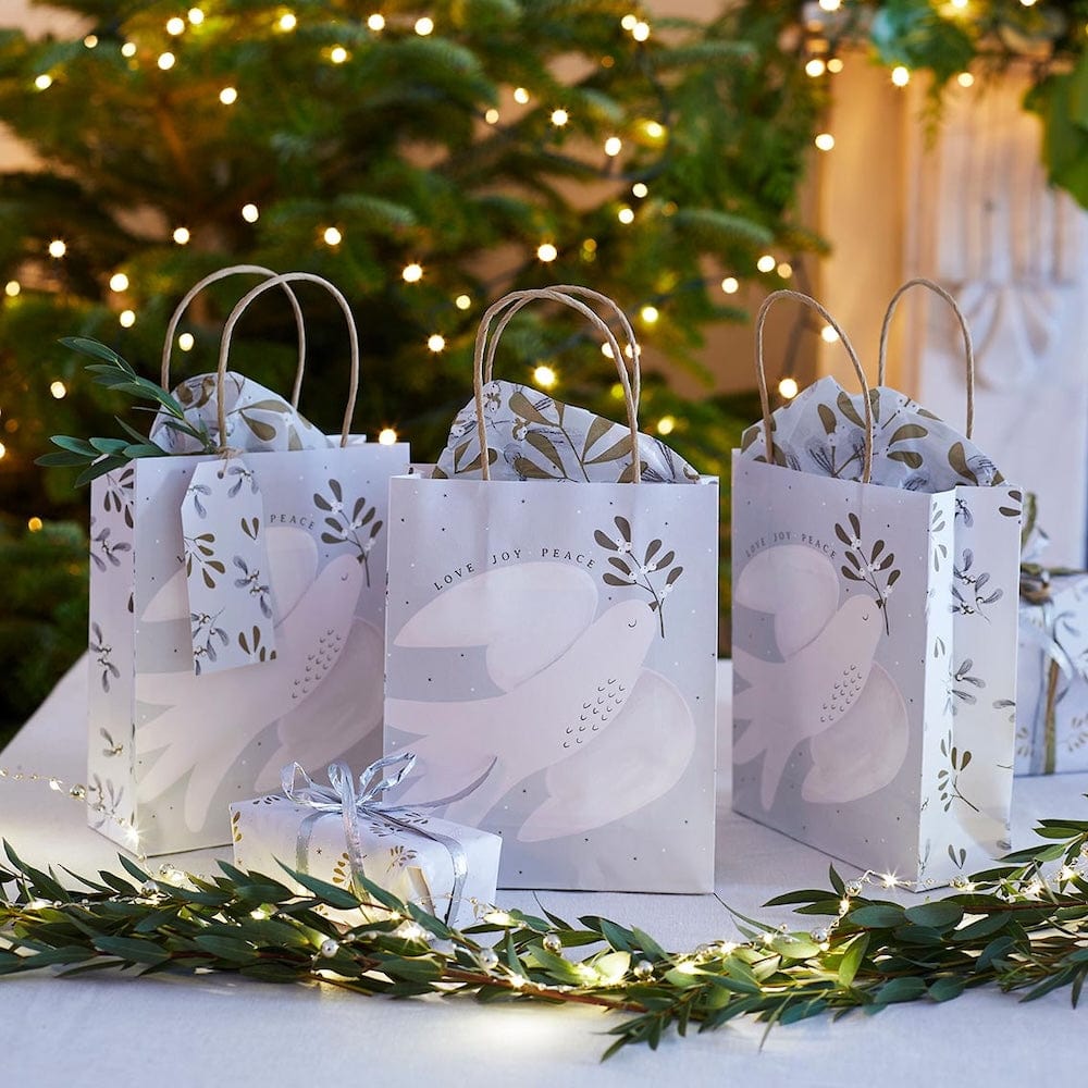 Mistletoe Christmas Paper Gift Bags – 8 Pack Talking Tables &Keep