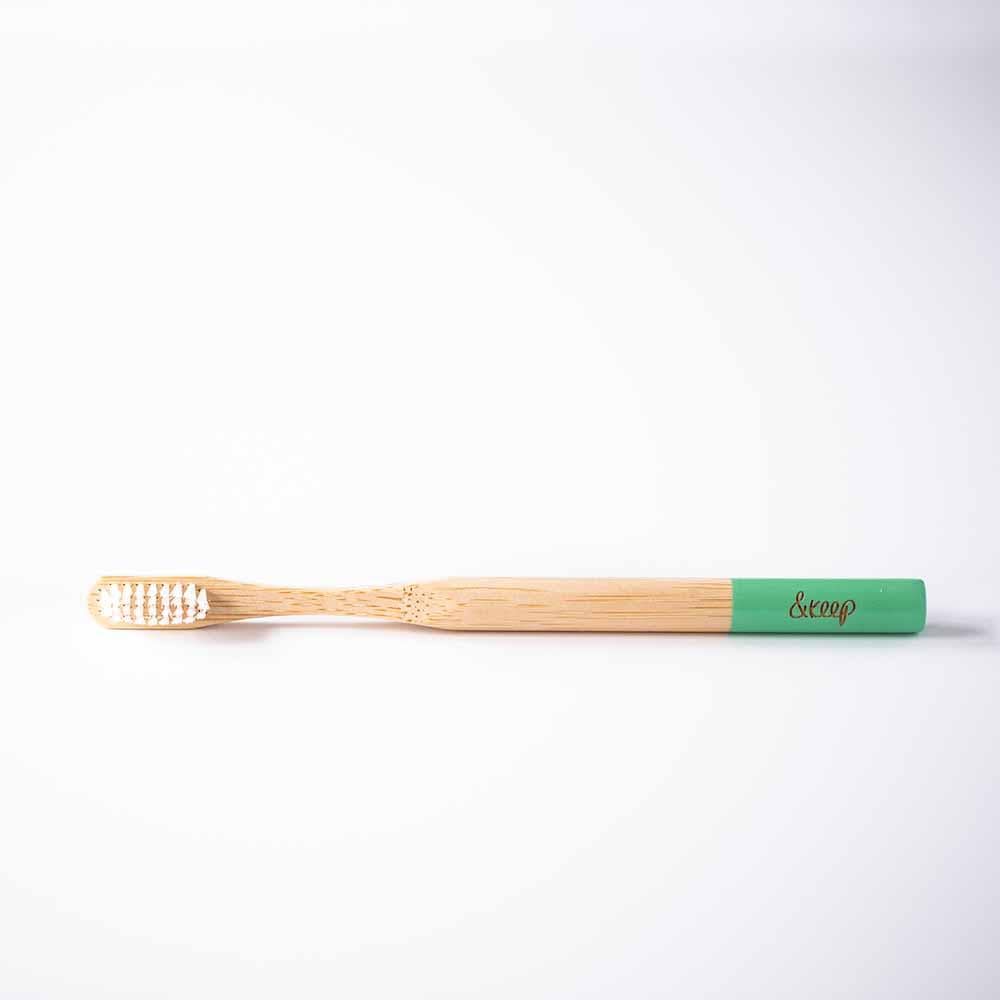 &Keep Bamboo Toothbrush - Green
