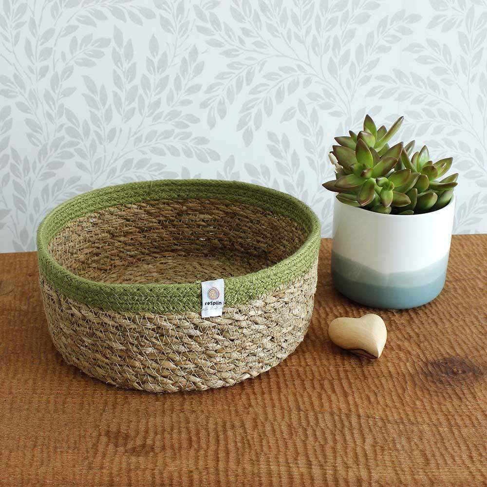 Respiin Shallow Seagrass & Jute Basket - Medium Natural/Green &Keep